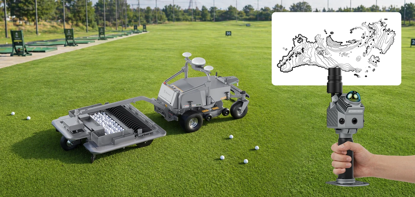 FJD RM21 med BP02 bredvid en P2 LiDAR-skanner och det punktmoln av en drivingrange som skanningen ger
